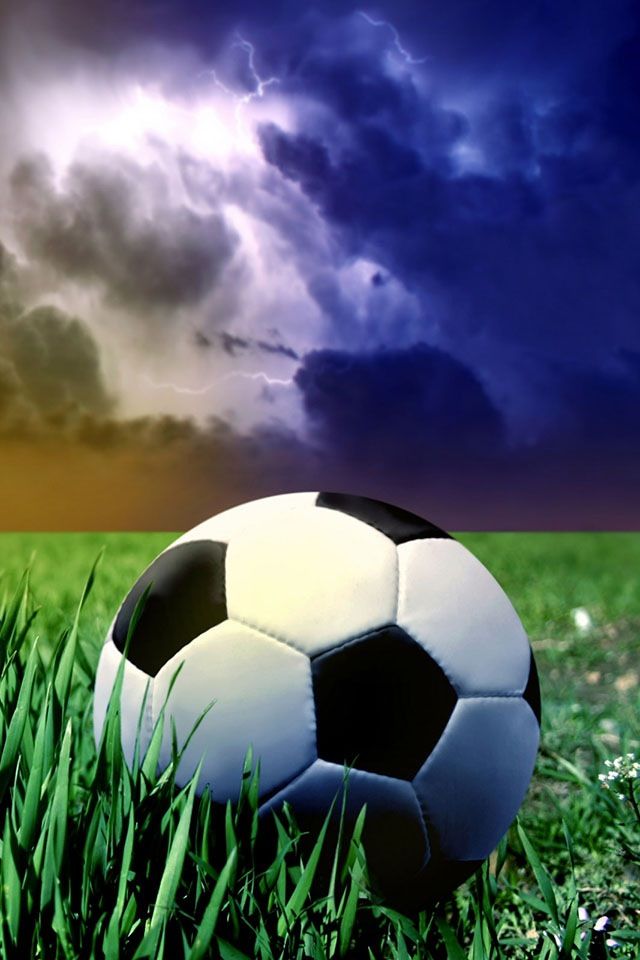 fußball live wallpaper,fußball,fußball,gras,tagsüber,himmel