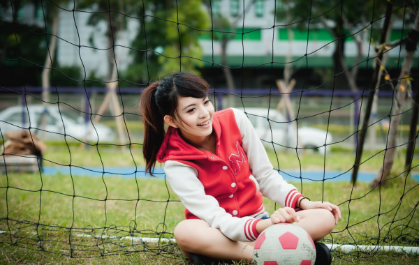 サッカー少女の壁紙,写真,ネット,緑,美しさ,フットボール