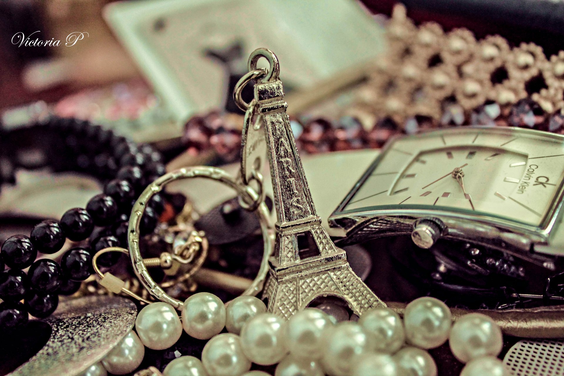Paris Keychain Keychains Decoration Pearl Watches Calvin - Accessories