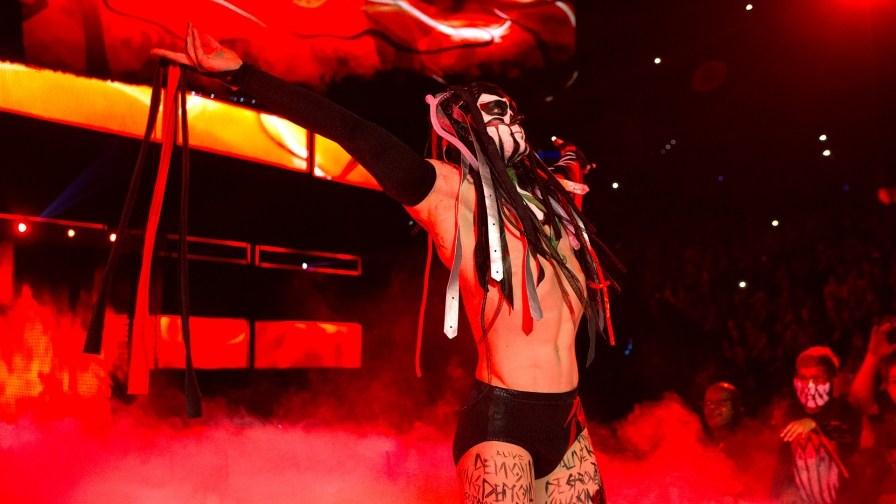 finn balor fondo de pantalla para iphone,actuación,entretenimiento,rojo,arte de performance,escenario