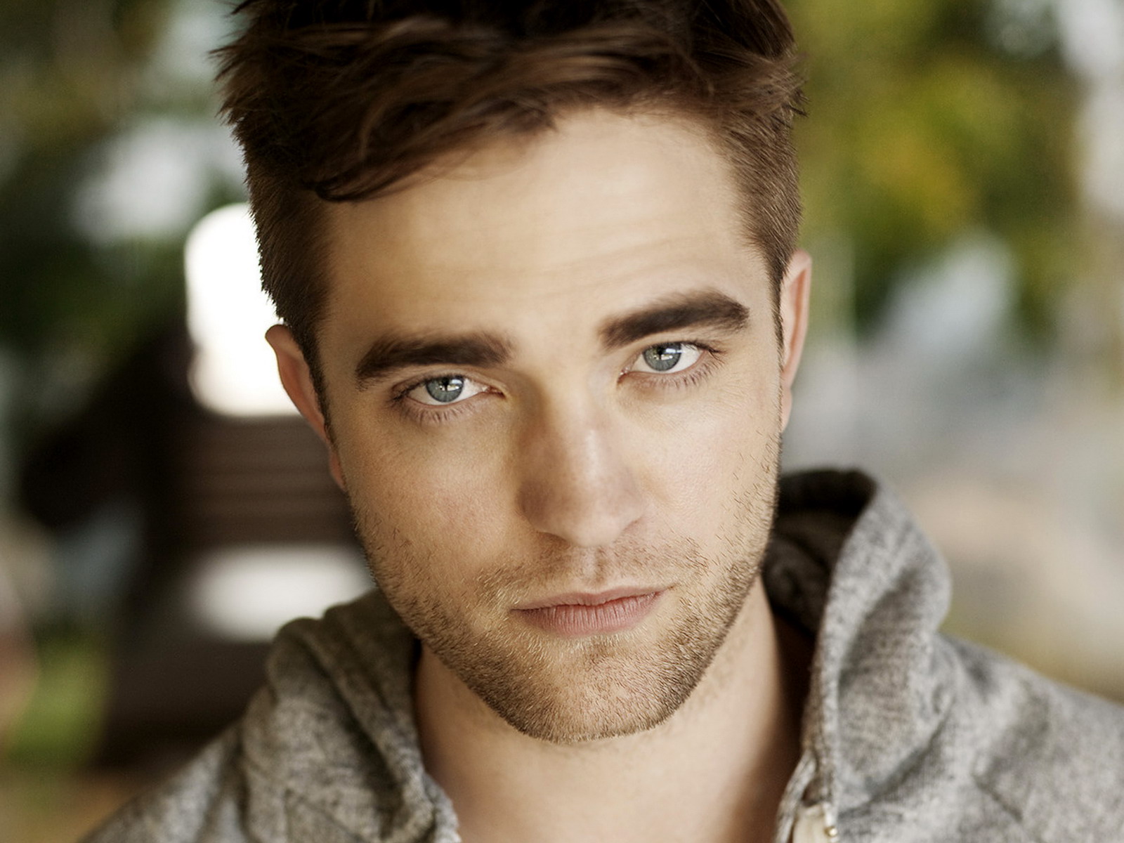 fond d'écran robert pattinson,cheveux,visage,front,sourcil,coiffure