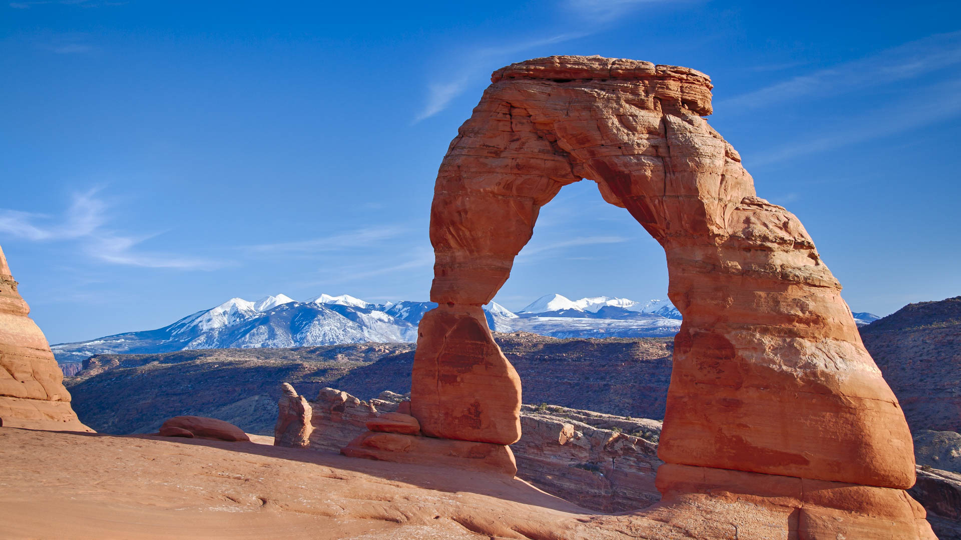 delicate wallpaper,natural arch,arch,formation,rock,sky