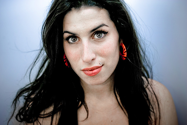 amy winehouse wallpaper,hair,face,lip,eyebrow,black hair