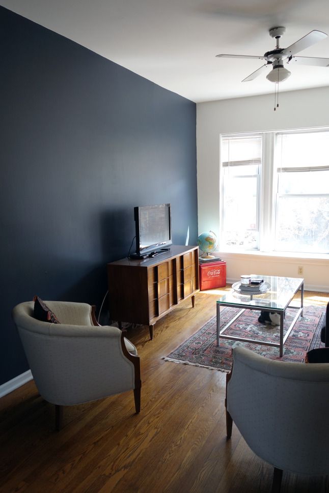 papel pintado azul marino para paredes,habitación,mueble,diseño de interiores,suelo,propiedad