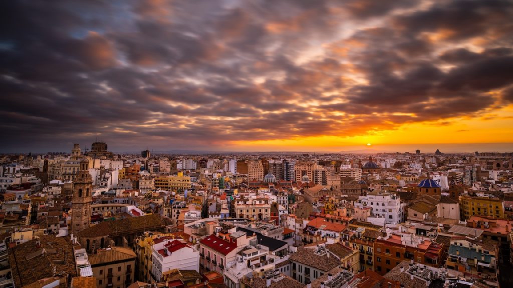 valencia wallpaper,sky,cityscape,city,urban area,metropolitan area