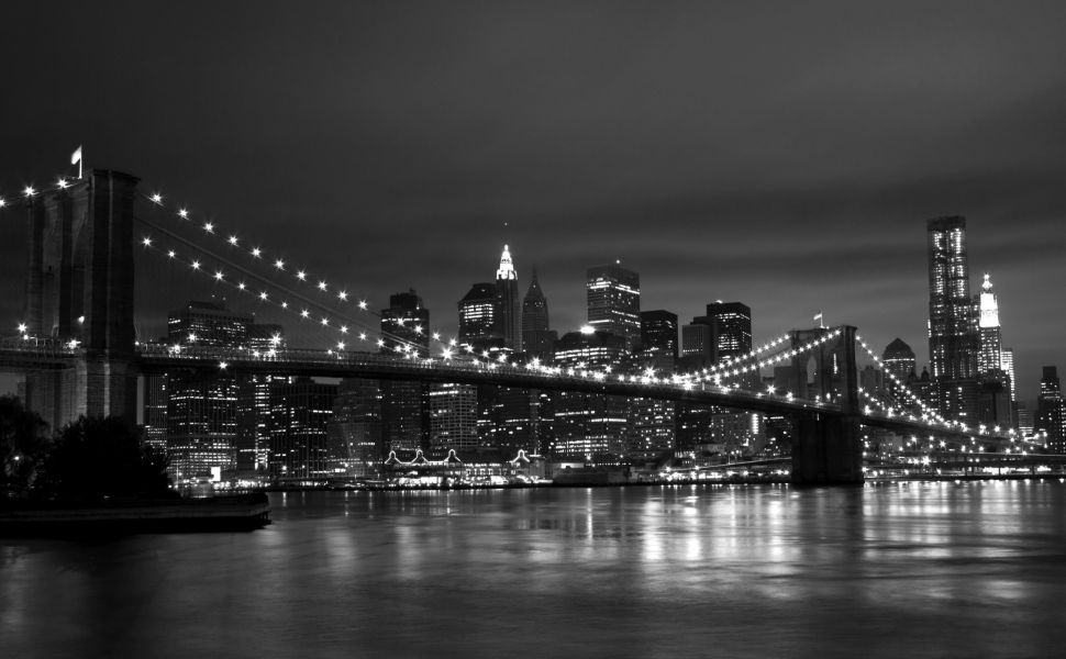 new york skyline wallpaper in bianco e nero,paesaggio urbano,area metropolitana,città,orizzonte,notte