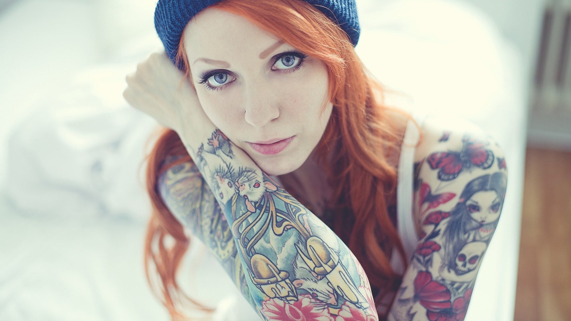 fondo de pantalla de mulheres,tatuaje,hombro,frio,belleza,labio