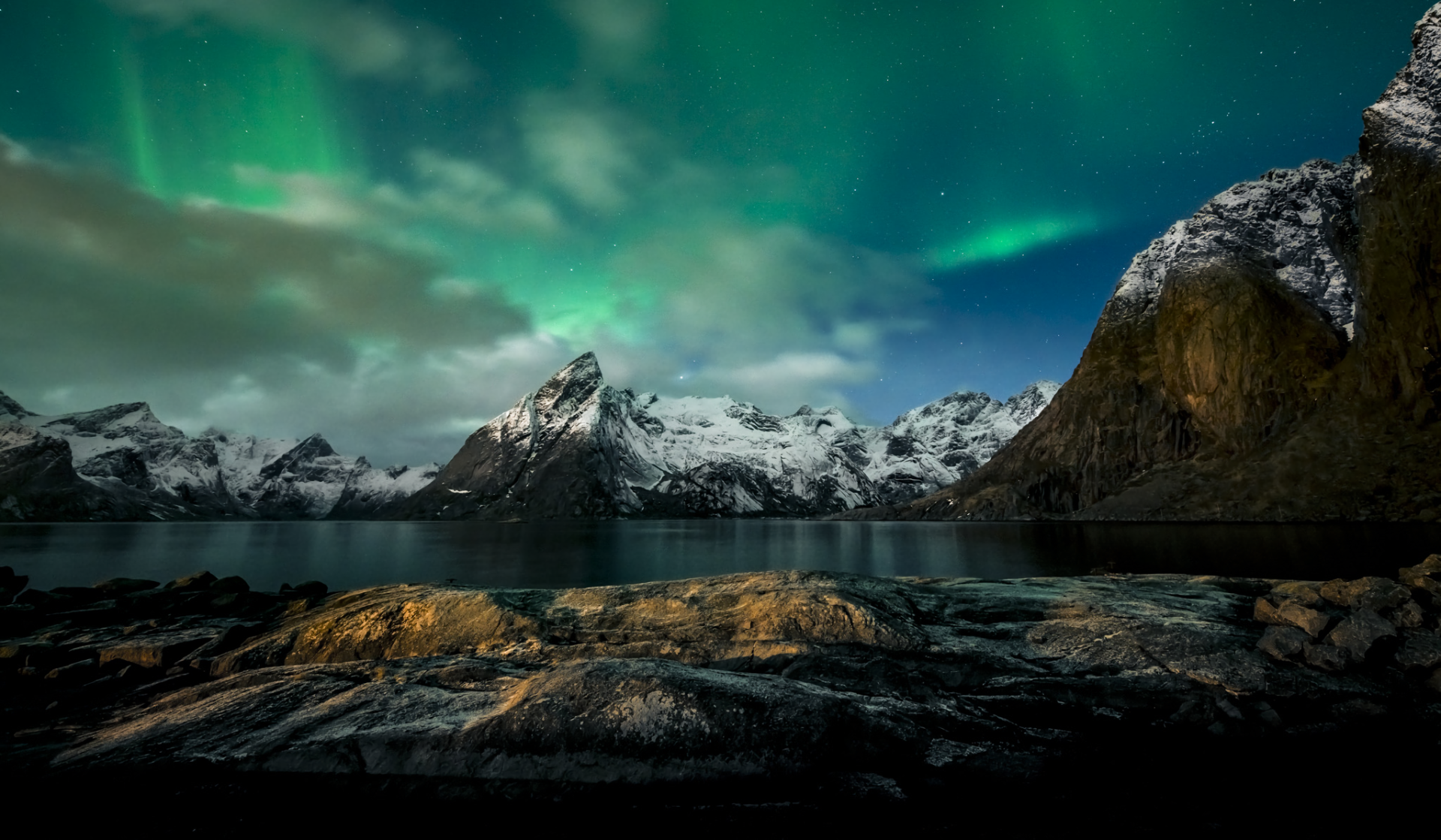 northern lights hd wallpaper,nature,sky,aurora,natural landscape,fjord