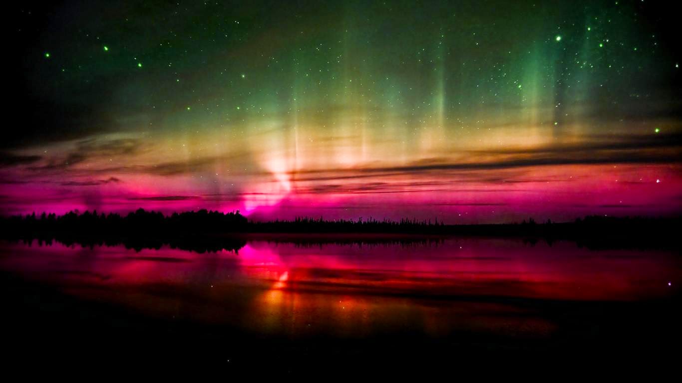 aurora boreale wallpaper hd,aurora,cielo,natura,orizzonte,riflessione