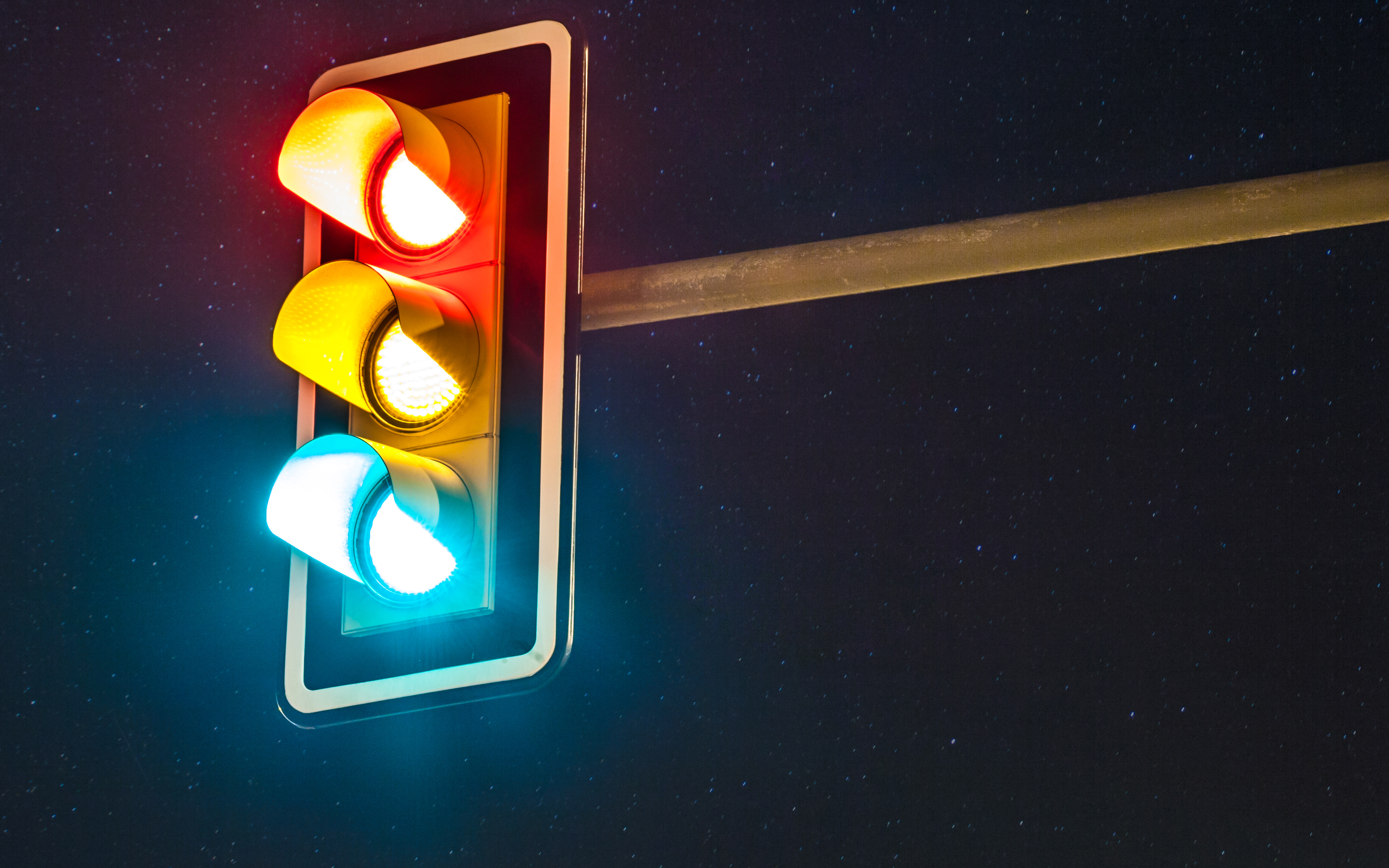 traffic light wallpaper,traffic light,signaling device,lighting,light,light fixture