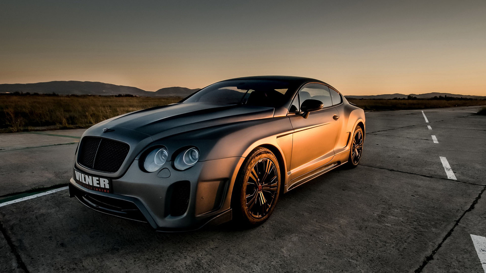 car background wallpaper,land vehicle,vehicle,car,luxury vehicle,bentley continental gt