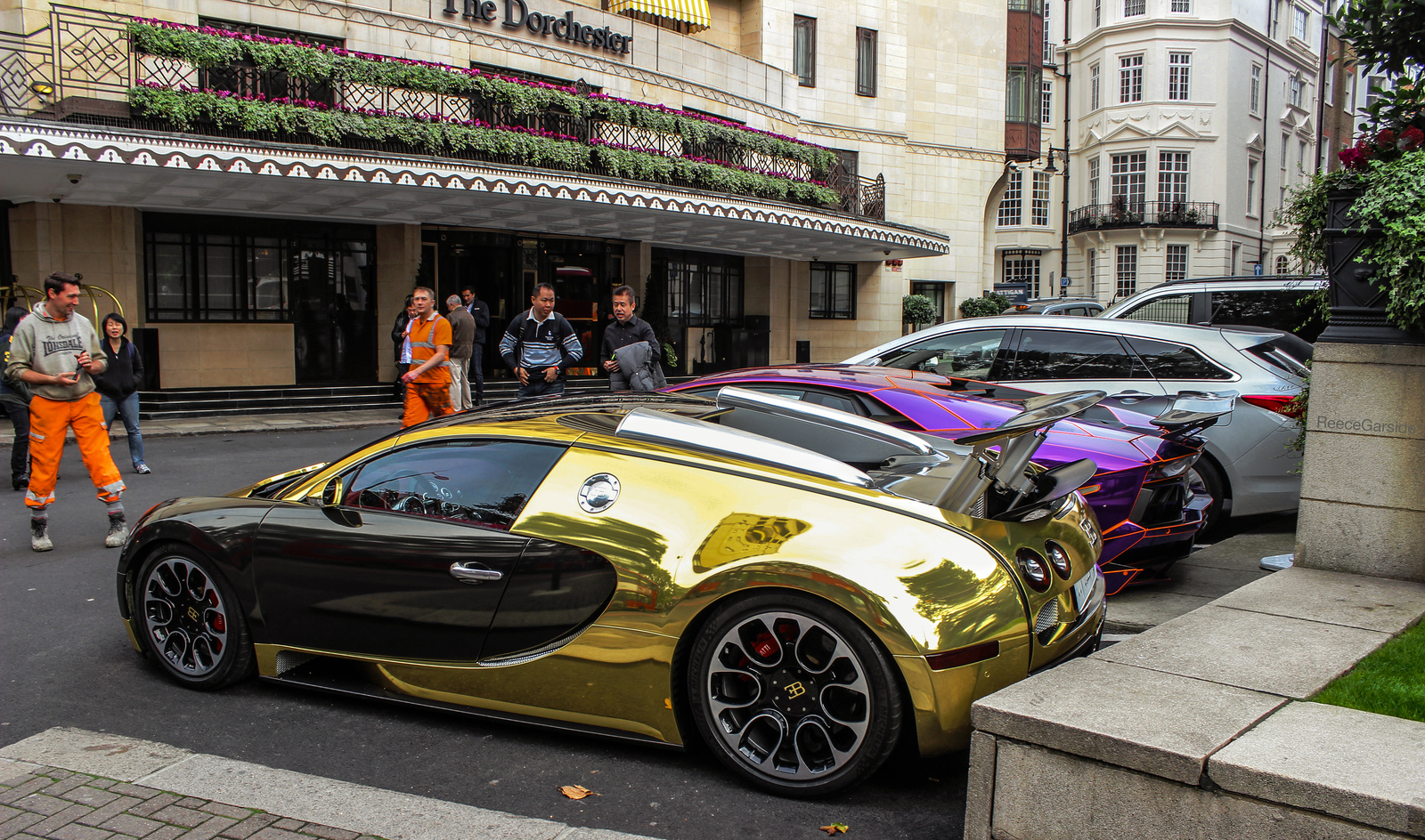 gold car wallpaper,land vehicle,vehicle,car,supercar,bugatti veyron