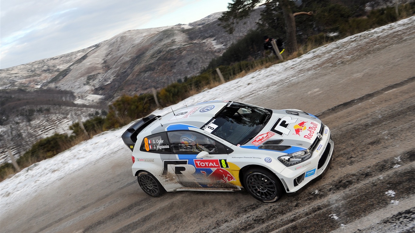 fond d'écran de voiture 1366x768,véhicule terrestre,véhicule,des sports,courses,voiture