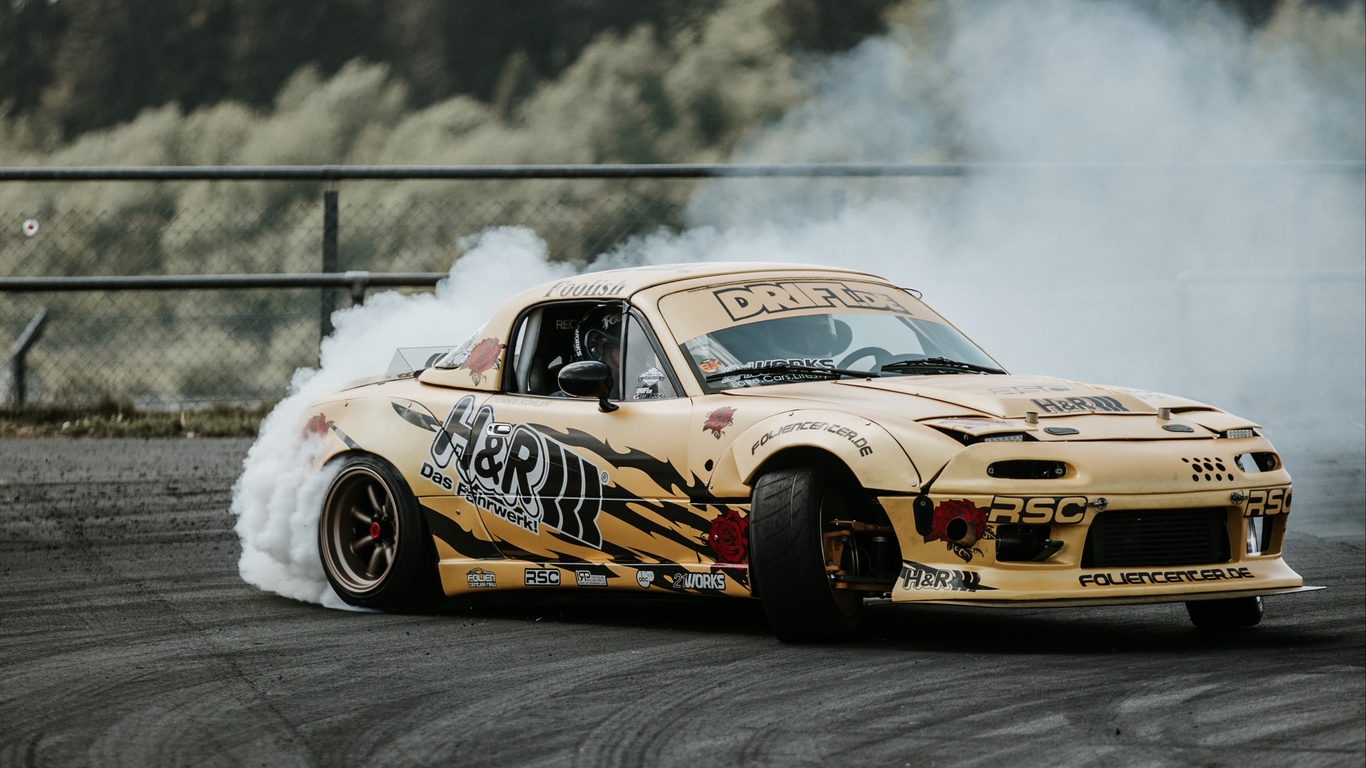 car wallpaper 1366x768,land vehicle,vehicle,motorsport,drifting,racing