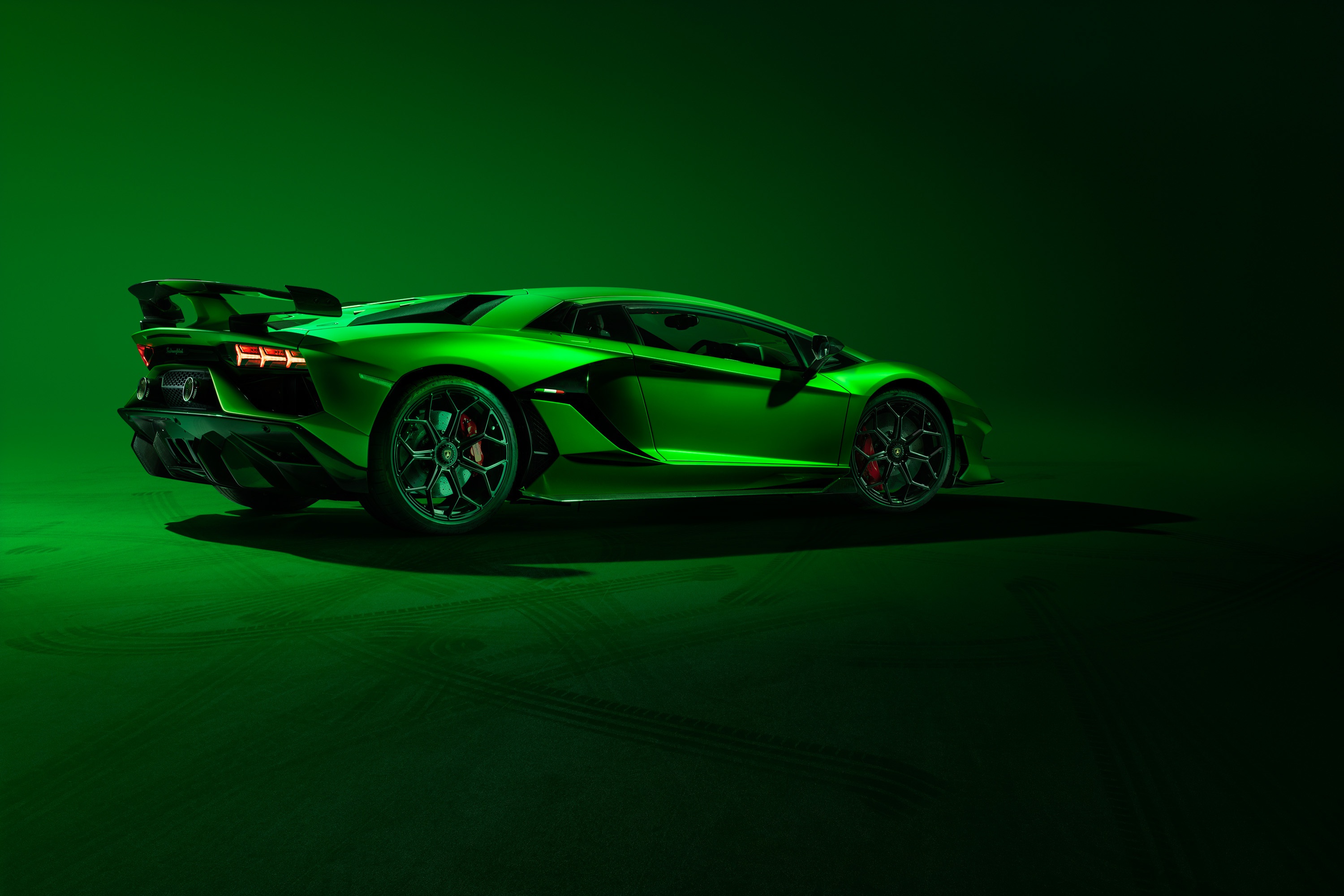 green car wallpaper,land vehicle,vehicle,car,supercar,sports car