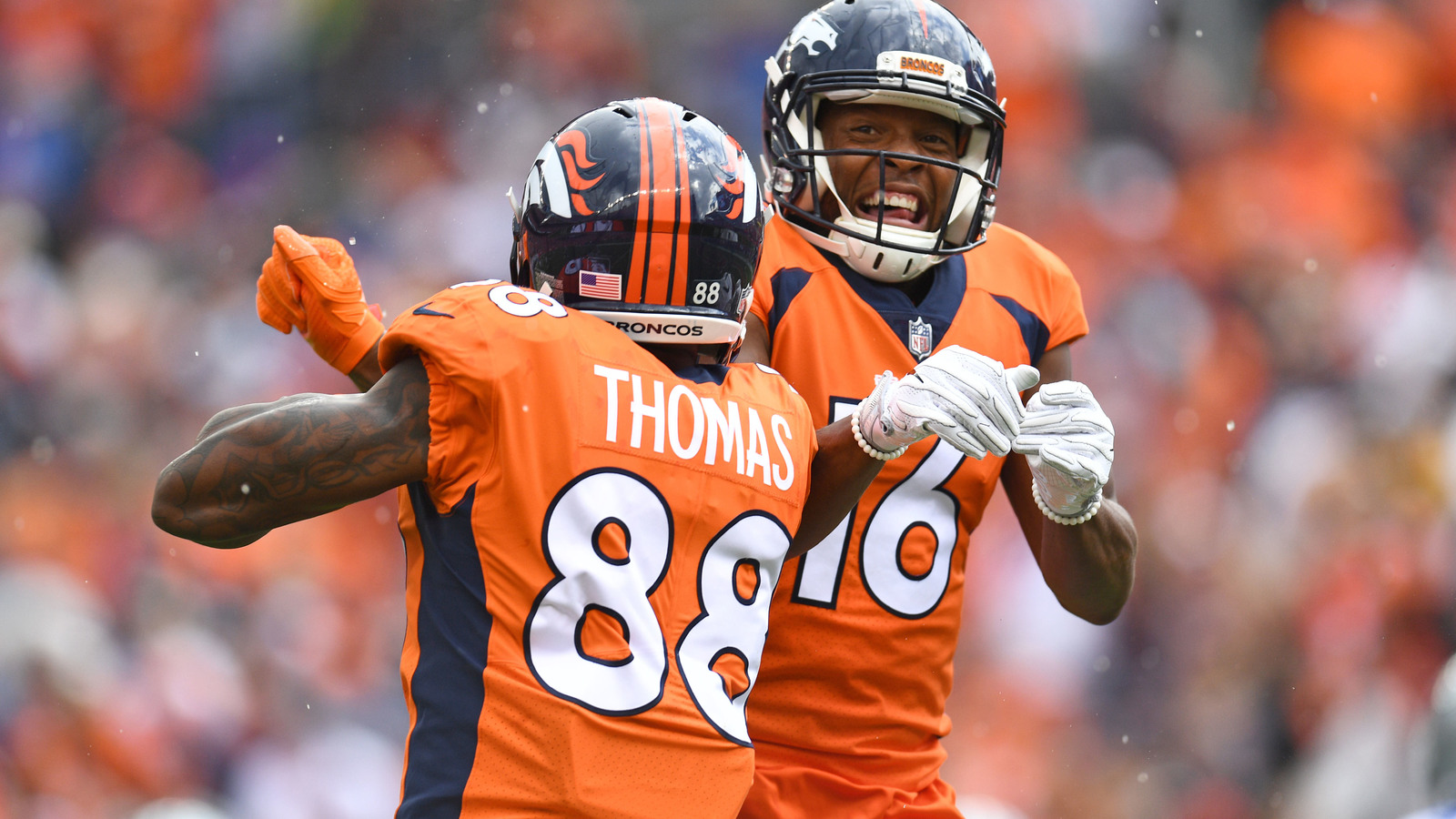 demaryius thomas wallpaper,sports gear,helmet,canadian football,player