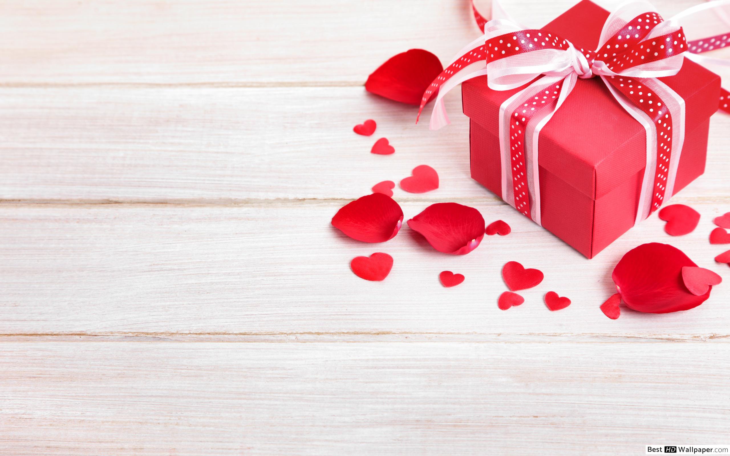 wallpaper dia dos namorados,red,heart,valentine's day,present,wedding favors