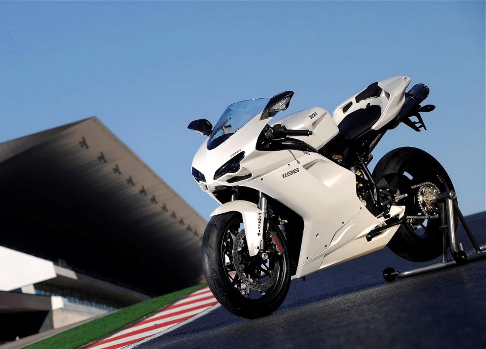 sports bike wallpapers hd,land vehicle,vehicle,motorcycle,motorcycle fairing,automotive design