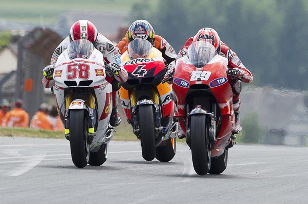 fondo de pantalla de moto para dormitorios,deportes,carreras,carreras de carretera,carreras de motos del gran premio,carreras de superbike