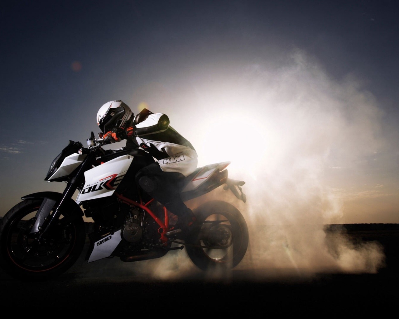 moto imágenes y fondos de pantalla,vehículo terrestre,vehículo,motocicleta,motociclismo,carreras de superbike