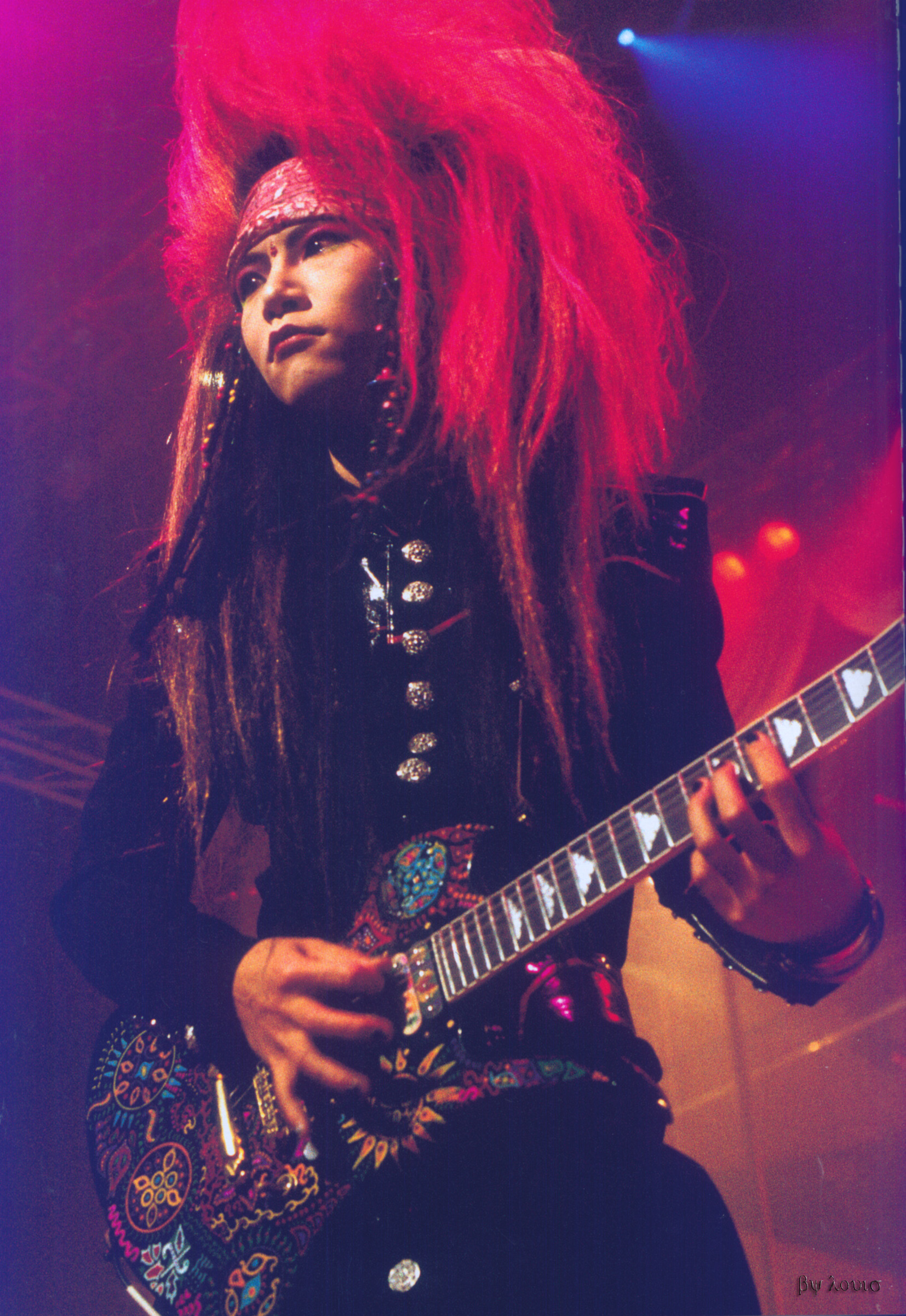 hide wallpaper,guitarist,musician,performance,guitar,music