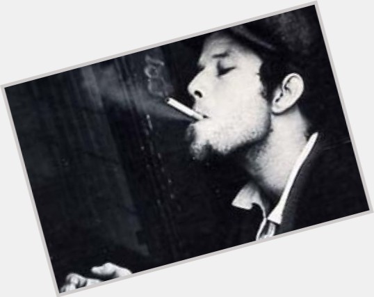 tom waits wallpaper,portrait,smoking,black and white,room,photography