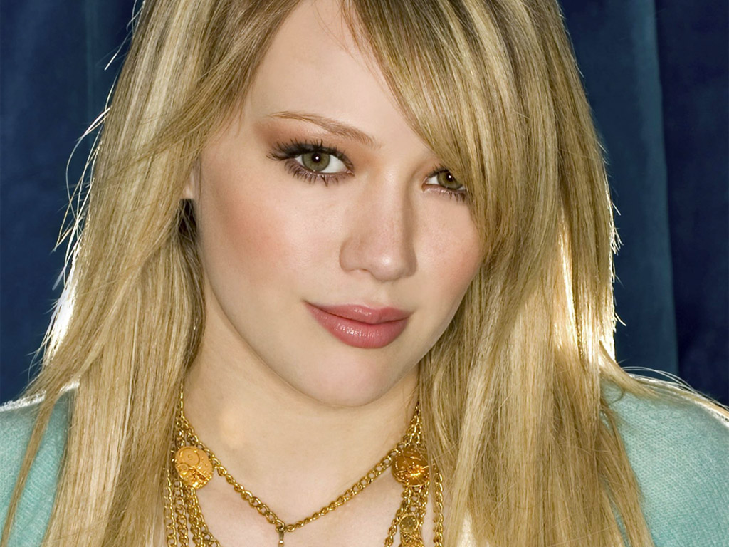 hilary duff wallpaper,hair,face,blond,hairstyle,eyebrow