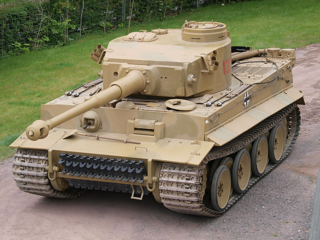 tiger tank wallpaper,combat vehicle,tank,motor vehicle,self propelled artillery,military vehicle