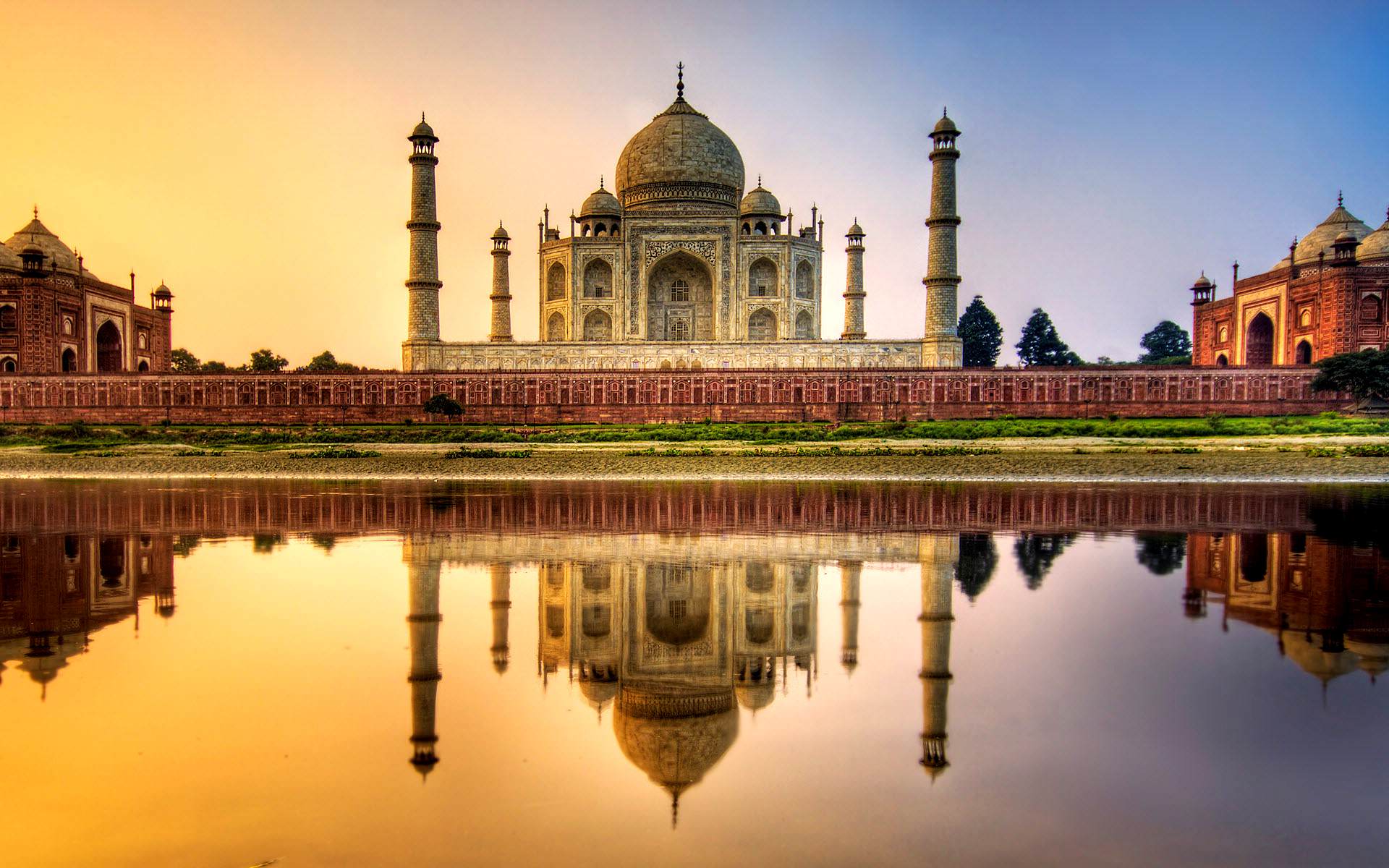 india best wallpaper,landmark,reflection,reflecting pool,historic site,sky