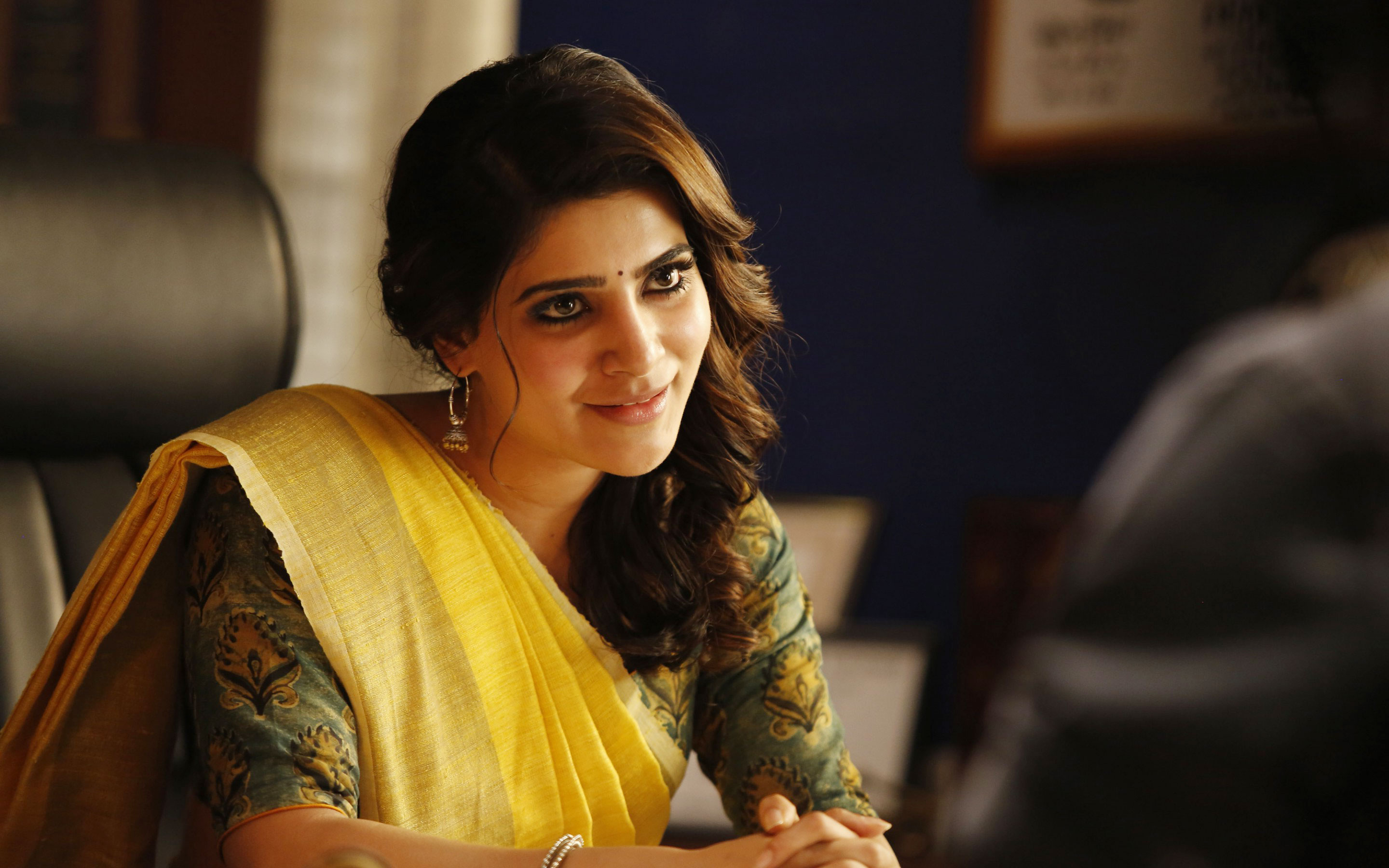 tamilische filme hd wallpaper 1080p,gelb,fotografie,sari,lächeln