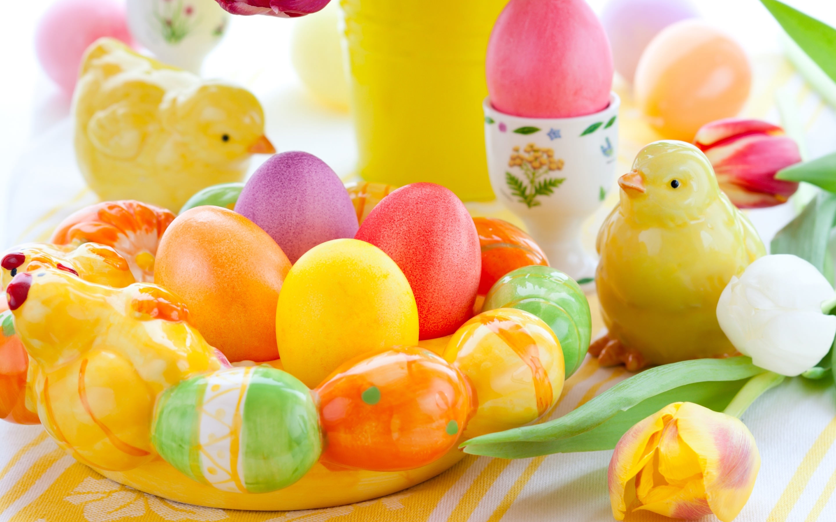 easter wallpaper,food,easter,yellow,easter egg,sweetness