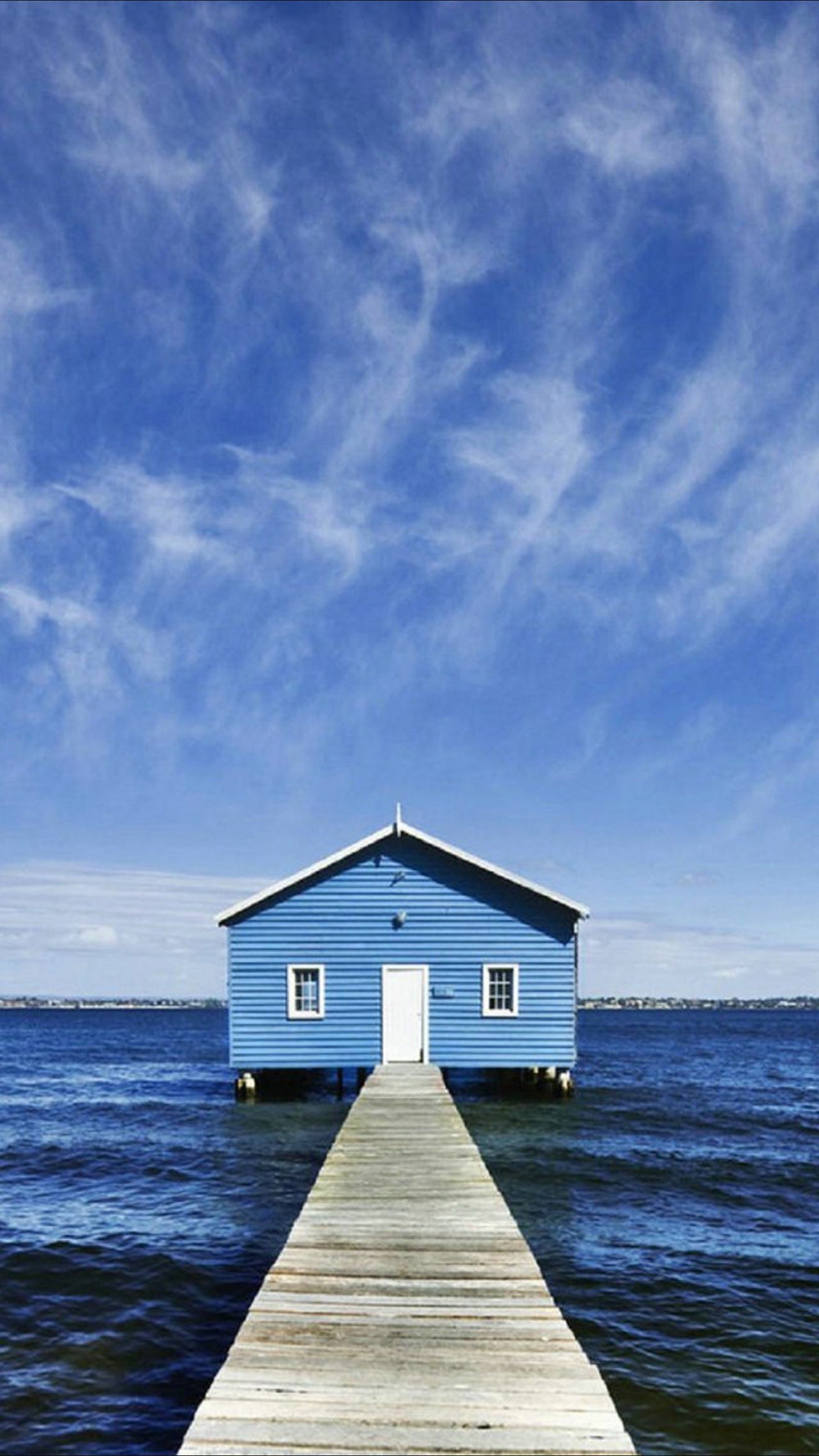 papel tapiz de la casa,cielo,azul,agua,casa,paisaje natural