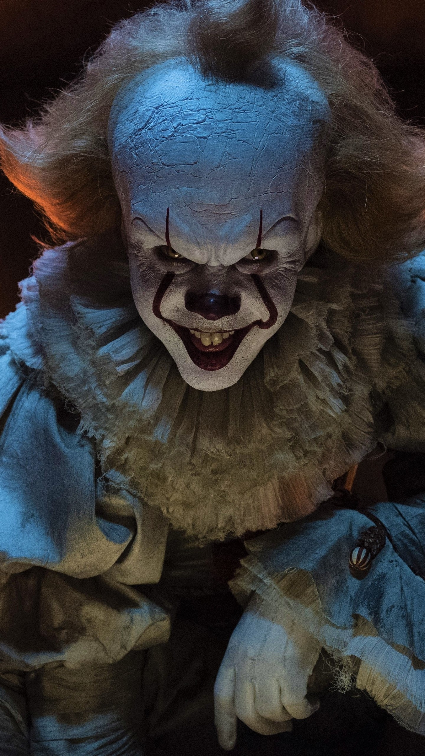 pennywise wallpaper,clown,fictional character,demon,fiction,performing arts
