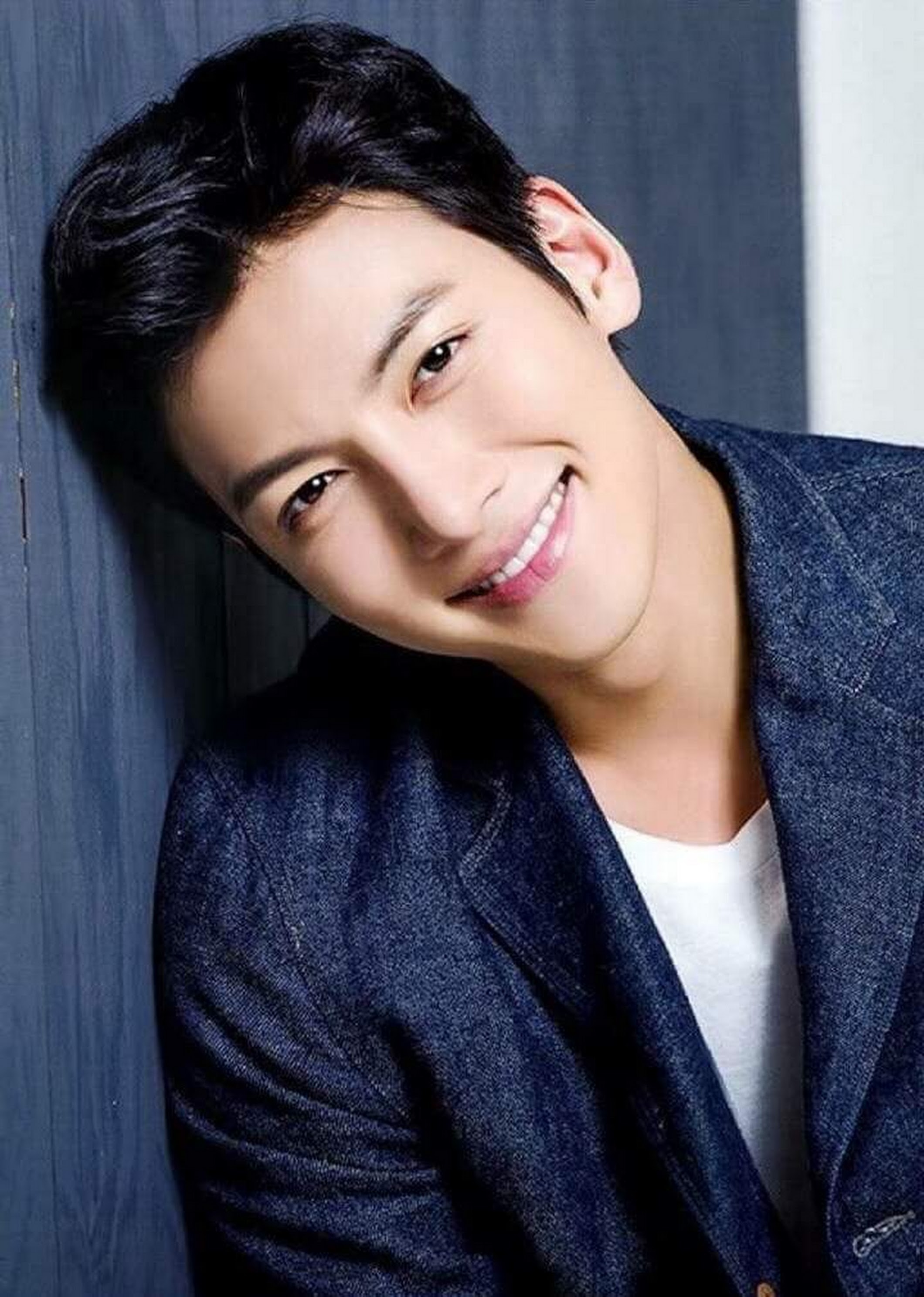 ji chang wook wallpaper,hair,face,facial expression,forehead,chin