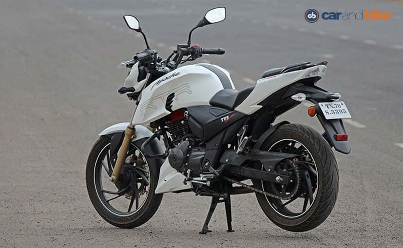 tvs apache 200cc wallpaper,land vehicle,vehicle,motorcycle,car,motorcycle accessories