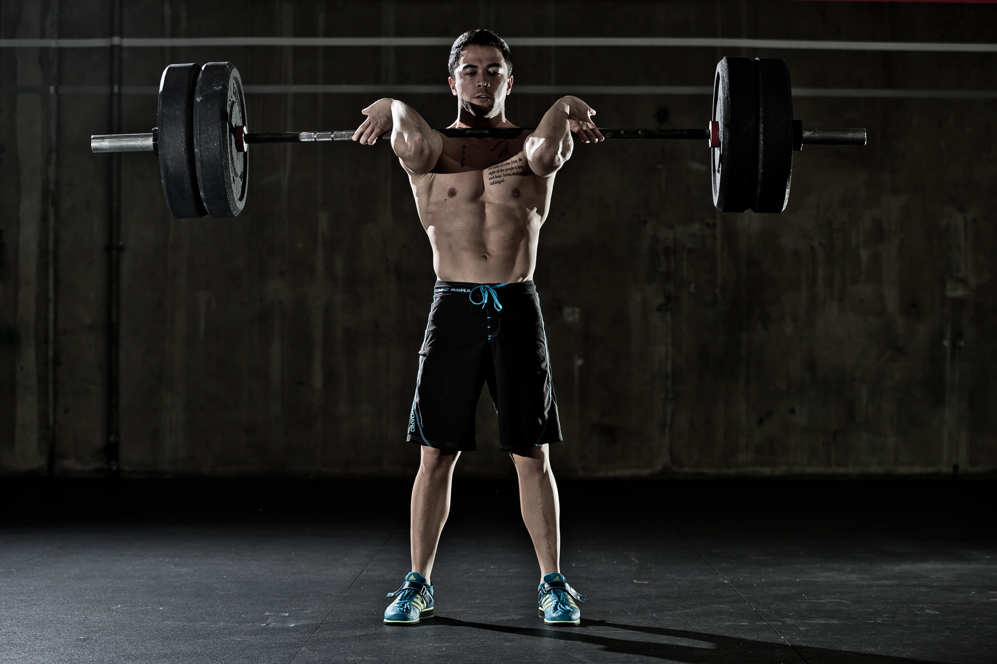 fond d'écran crossfit,haltère,forme physique,épaule,l'entraînement en force,poitrine