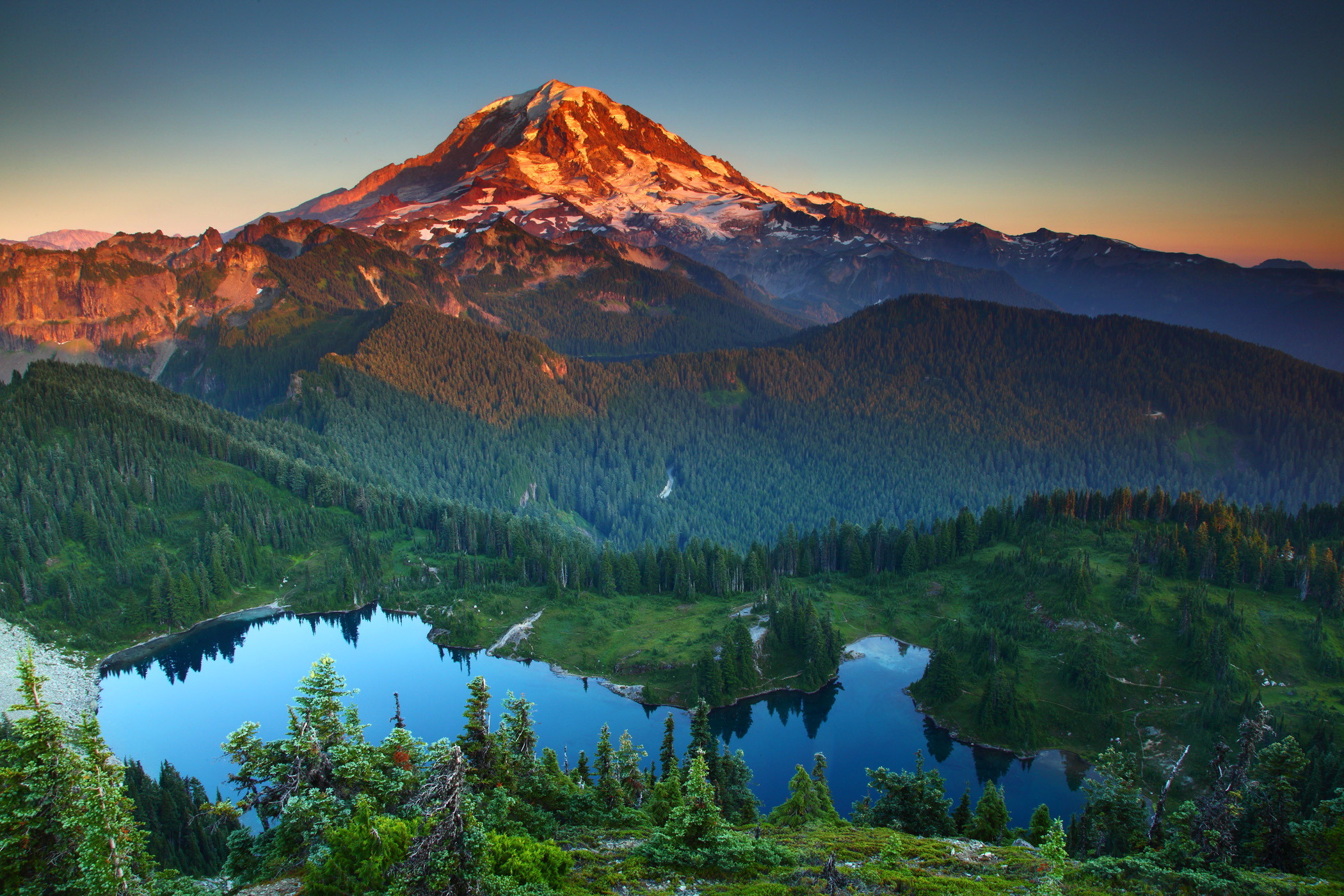 fondo de pantalla de montana,montaña,paisaje natural,naturaleza,cielo,cordillera