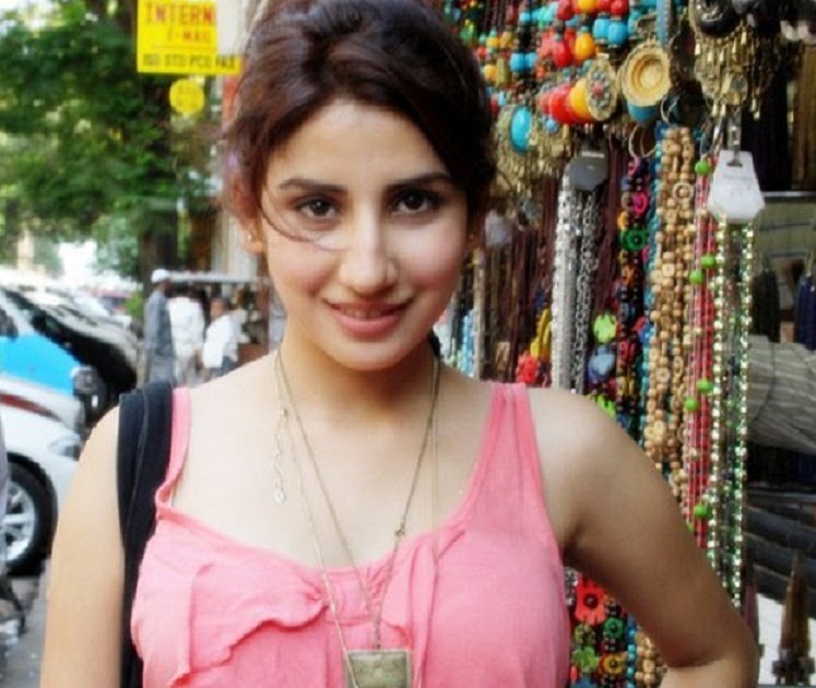 Women Parul Gulati 4k Ultra HD Wallpaper