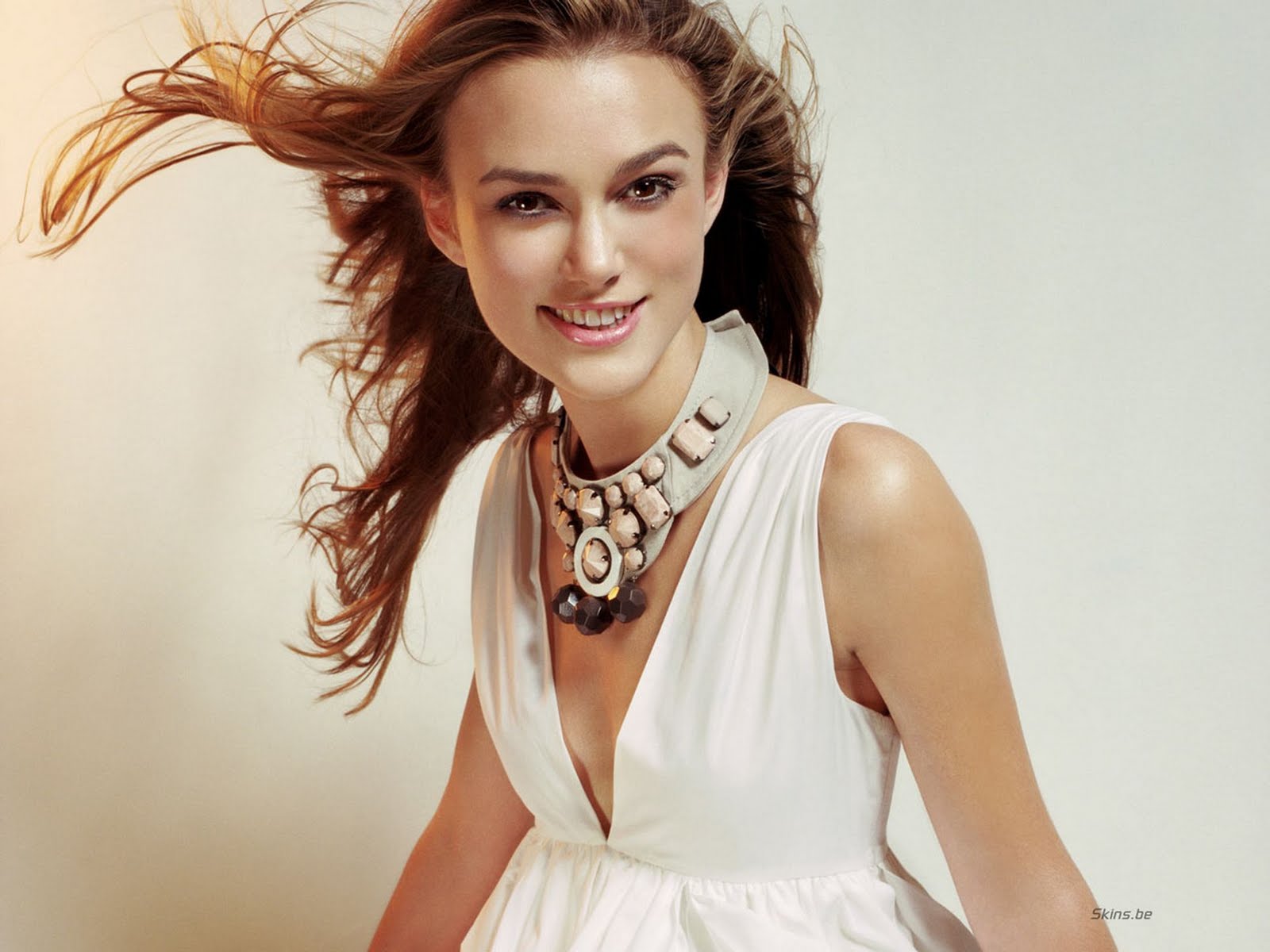 keira knightley wallpaper,hair,fashion model,hairstyle,beauty,photo shoot