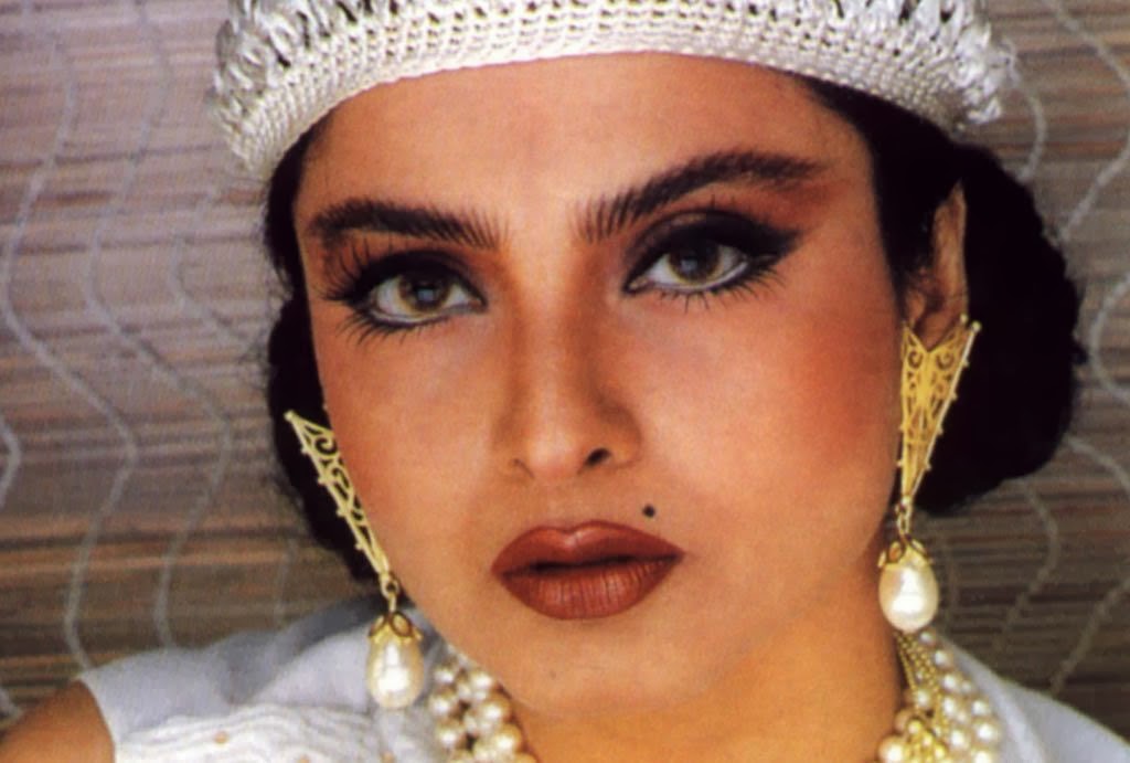 rekha wallpaper,face,eyebrow,hair,nose,lip