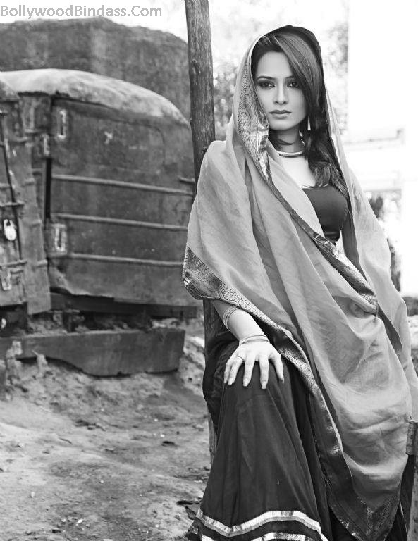 ladki wale wallpaper,black and white,photography,outerwear,photo shoot,long hair