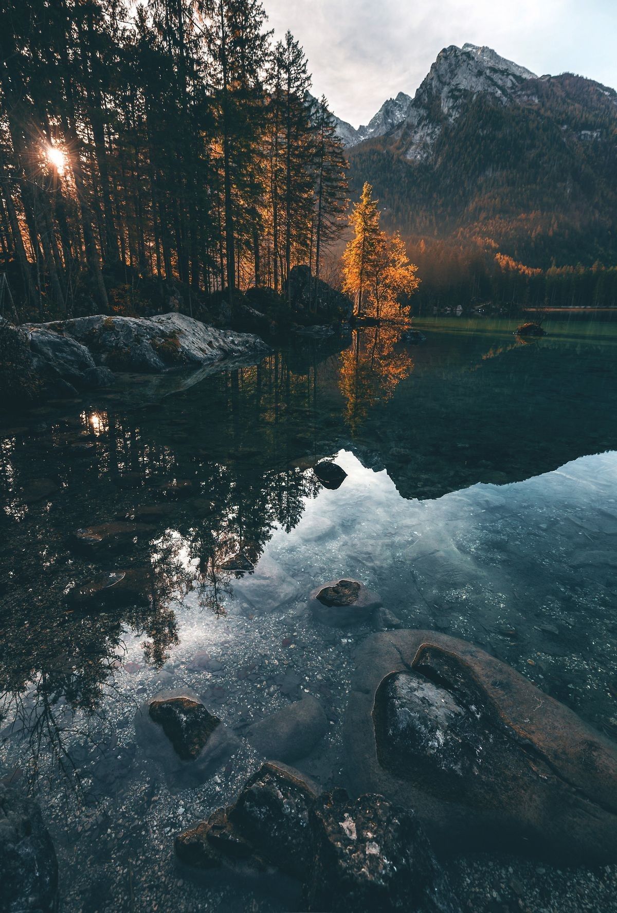 nature wallpaper tumblr,natural landscape,nature,water,reflection,sky