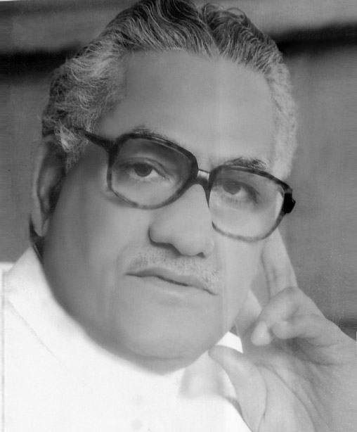 ハイダーの名前の壁紙 アイウェア 眼鏡 額 肖像画 黒と白 Wallpaperuse