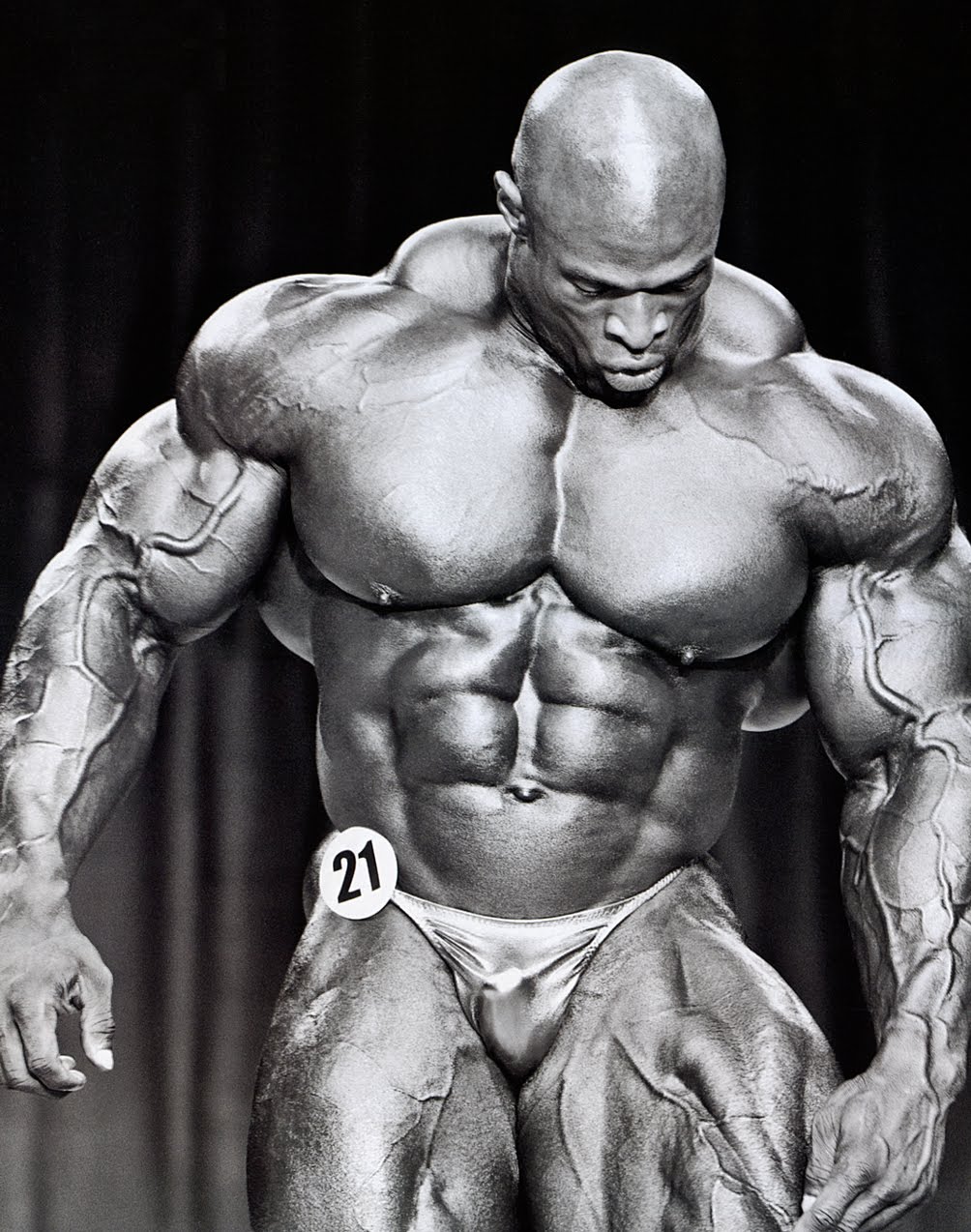 fondo de pantalla de ronnie coleman,carrocero,culturismo,hombro,descalzo,abdomen