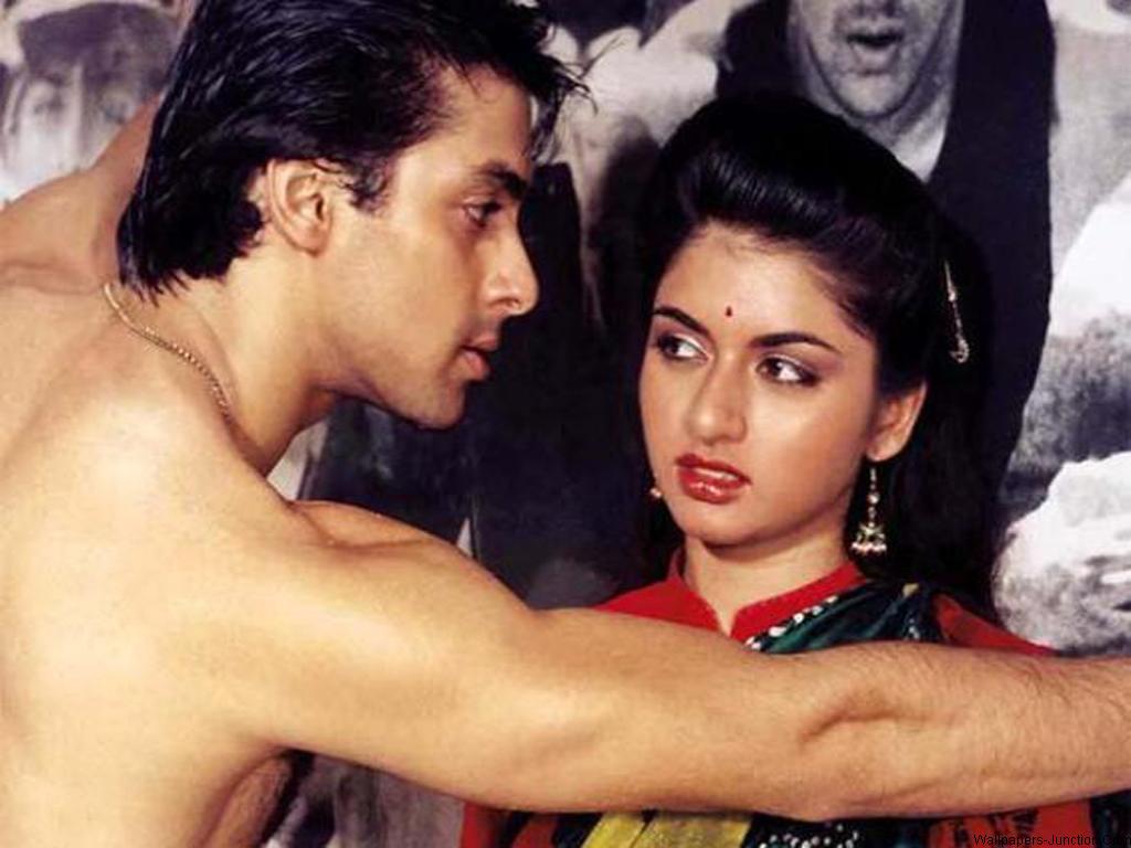 maine-pyar-kiya-movie-wallpaper-actress-bhagyashree-maine-pyar-kiya
