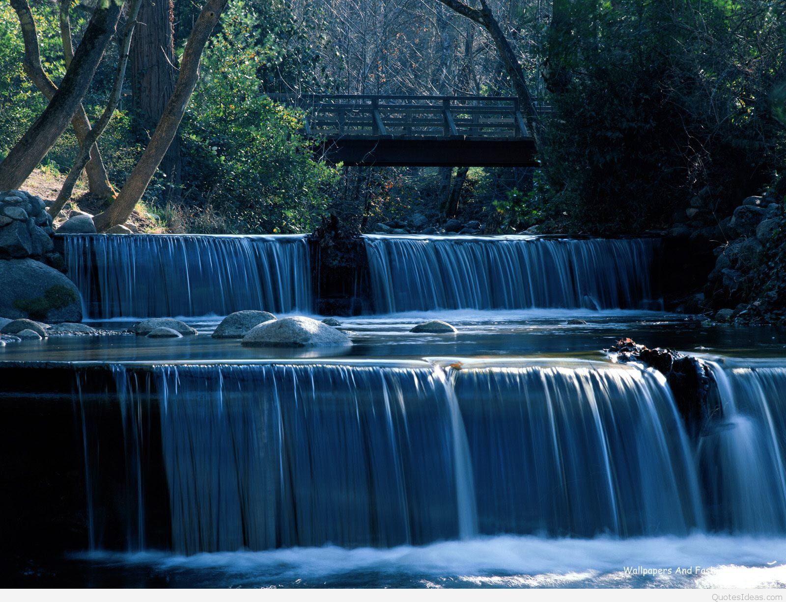 besten 3d hintergrundbilder für handys kostenloser download,wasserfall,wasservorräte,gewässer,natürliche landschaft,wasser