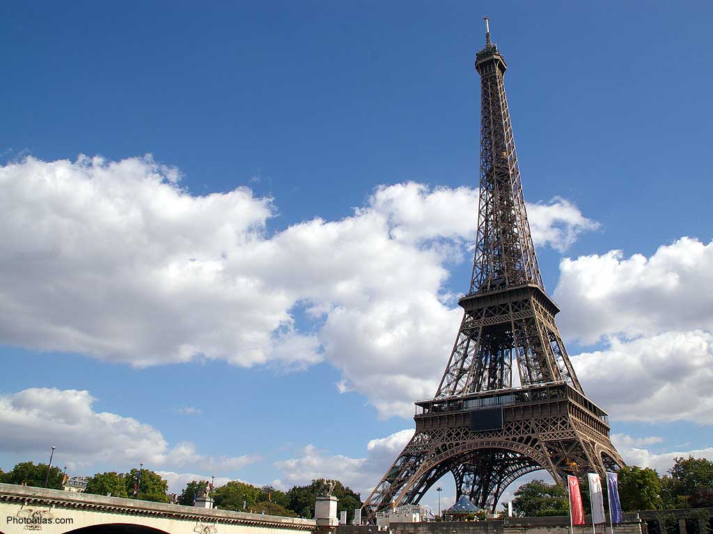 papier peint wellpaper,la tour,monument,ciel,architecture,attraction touristique