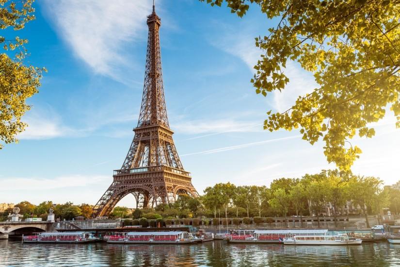 download wallpaper paris,landmark,nature,tower,reflection,natural landscape