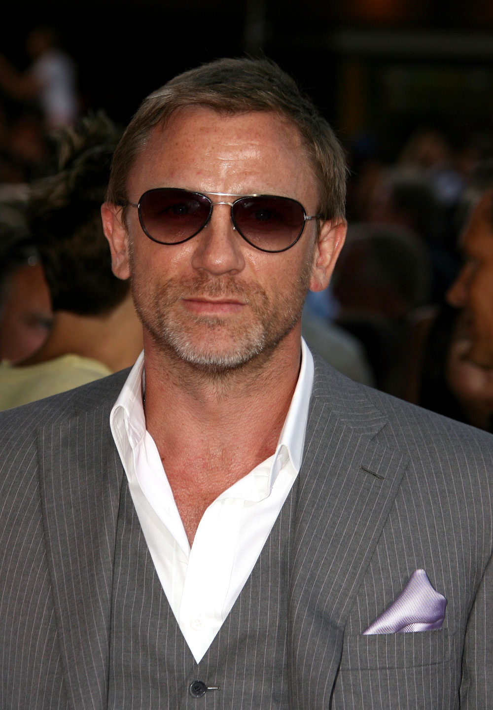 daniel craig hd wallpaper,brillen,haar,brille,sonnenbrille,bart