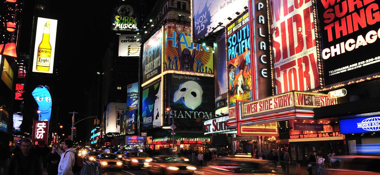 fond d'écran broadway,zone métropolitaine,nuit,zone urbaine,ville,la publicité